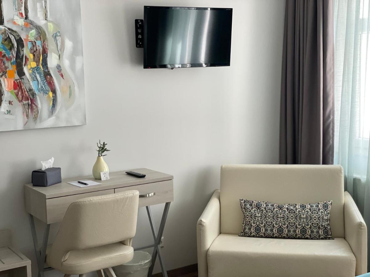 Hotel Post Зиндельфинген Экстерьер фото