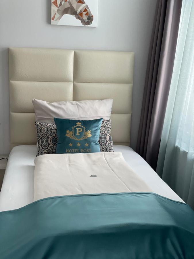 Hotel Post Зиндельфинген Экстерьер фото